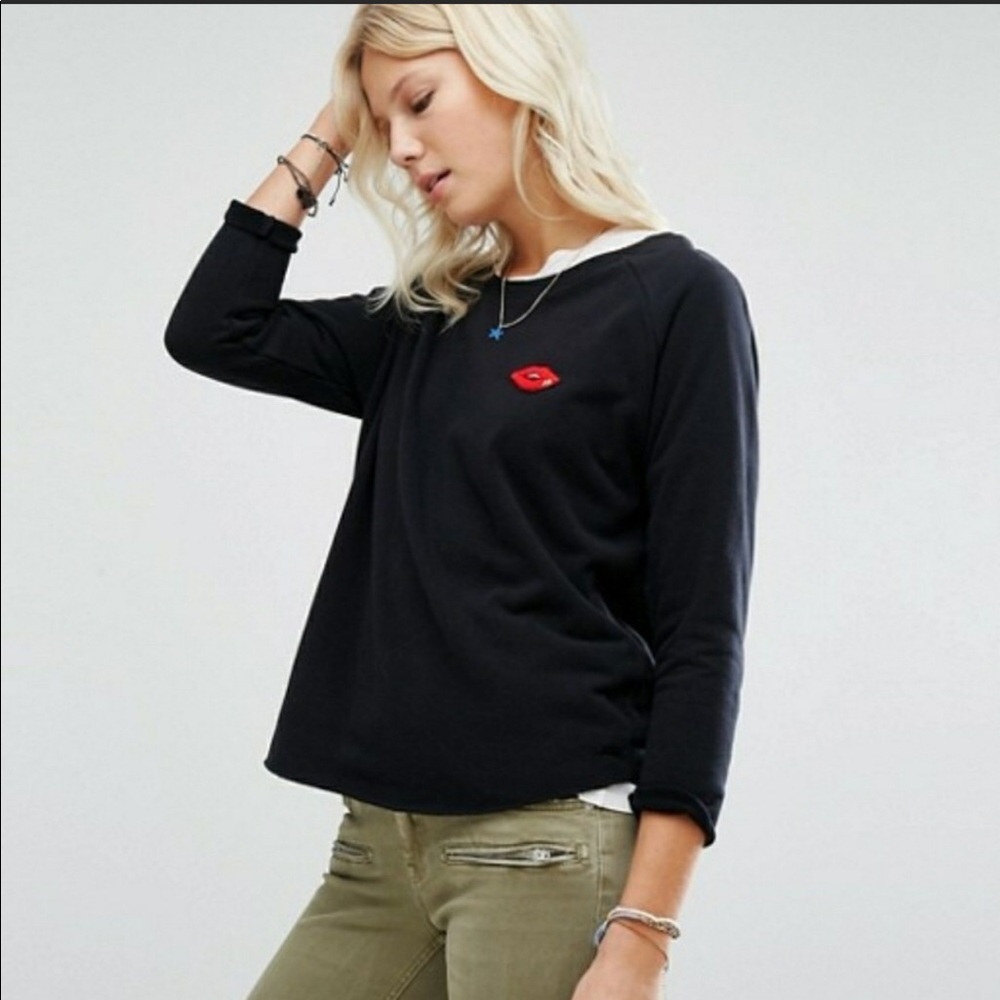 Nice Scotch & Soda women's size 1 black RED LIPS